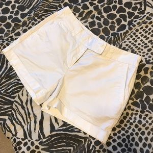 Vineyard Vines, White shorts